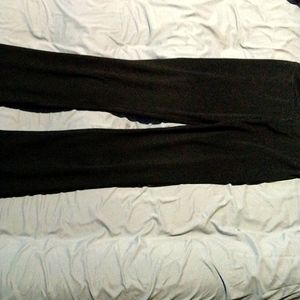 Black flair leggings